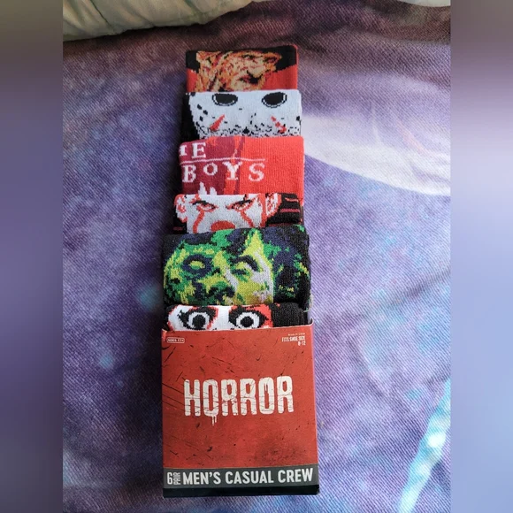 New in box horror socks - Picture 1 of 3
